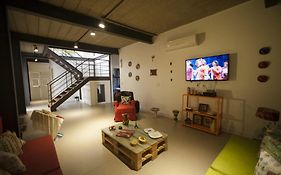 Gaia Hostel&Bar